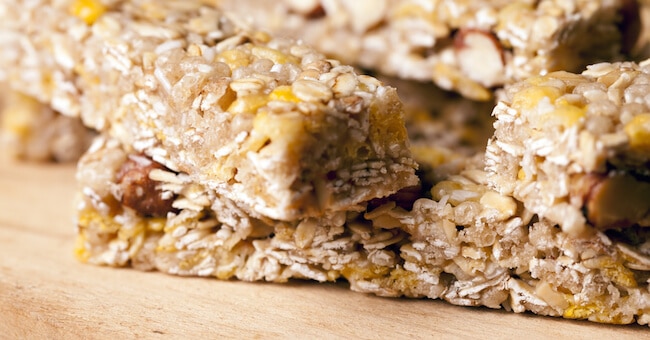 Video Ricetta Barrette proteiche con avena e grilli