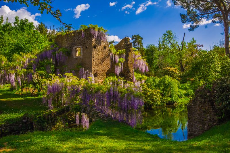 Giardini di ninfa guida su cosa fare e come prenotare