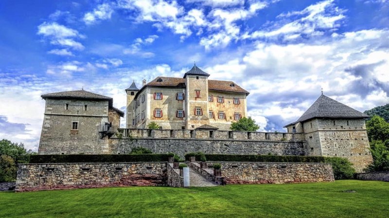 Castel Thun cosa fare come raggiungere