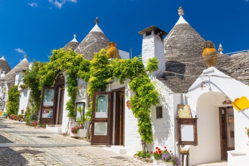 alberobello cosa vedere e cosa fare guida viaggio