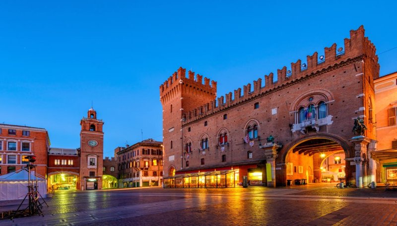 ferrara guida viaggio cosa fare e cosa vedere