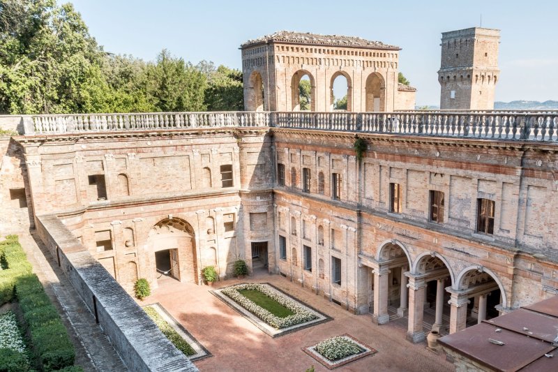 pesaro guida viaggio cosa fare come arrivare