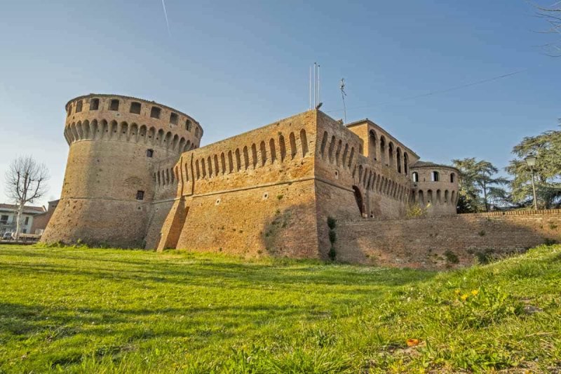 Bagnara di Romagna guida viaggio cosa fare itinerario