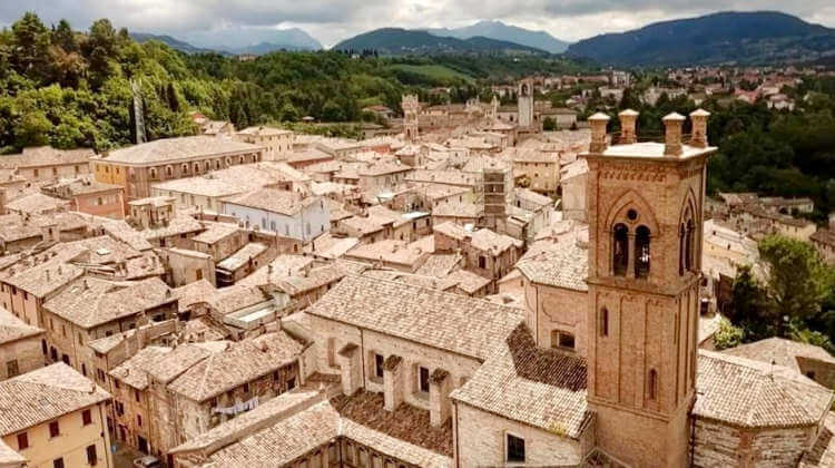 cosa vedere a pergola marche pesaro